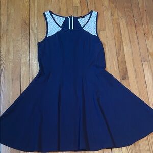 Dex Vintage Navy and White Lace Dress. Size Medium